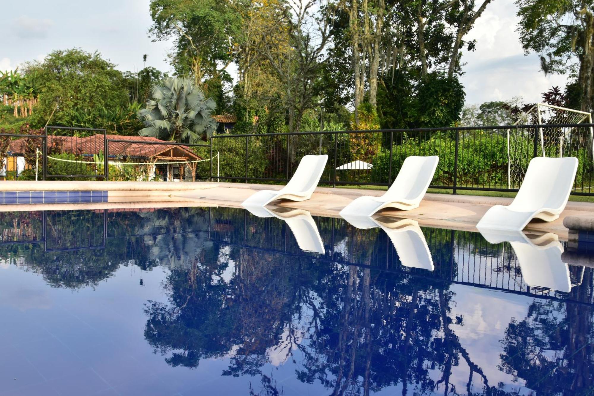 Finca Hotel Los Girasoles Montenegro Exteriör bild